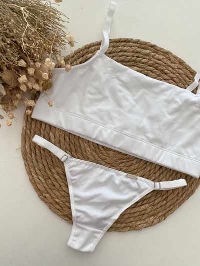 Conjunto de microfibra con colaless