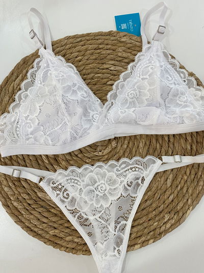 Conjunto de encaje sin taza soft, con colaless regulable