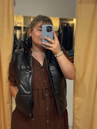 CHALECO DE ECO CUERO