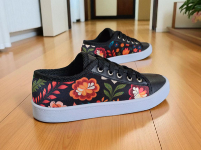 Zapatillas CAMILA P.U. NEGRO 