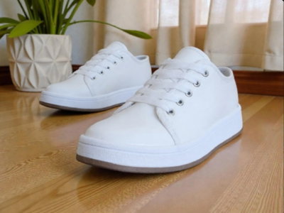 ZAPATILLAS DE LONA BLANCA