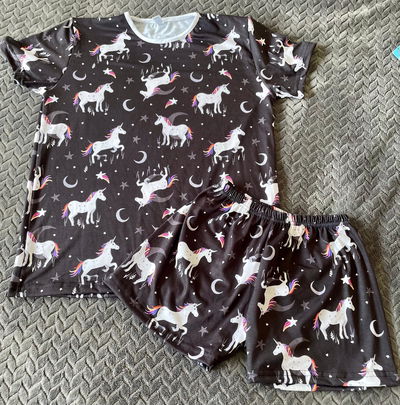 Pijama unicornio