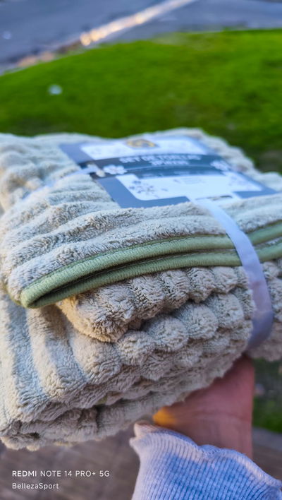 Set de Toallas x3  La media docena 