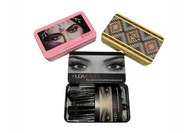 Set de brochas en lata