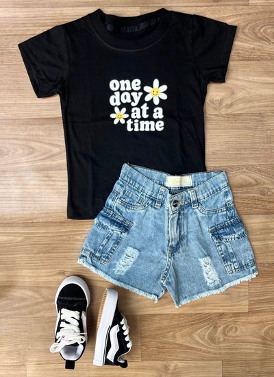 Short mom cargo nena