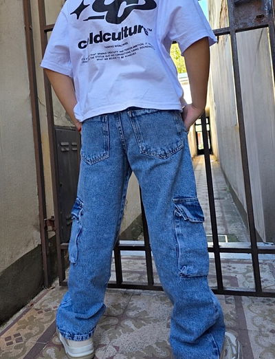 Jeans mom cargo niño