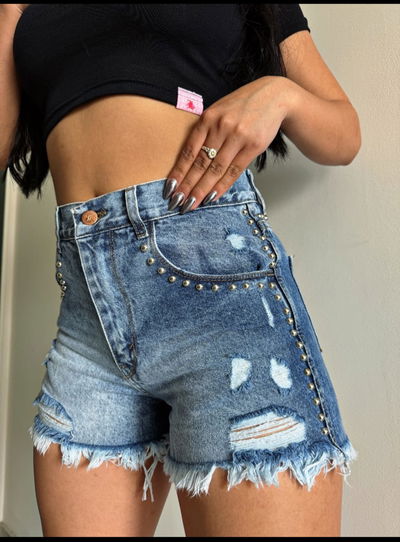 Short Deluxe