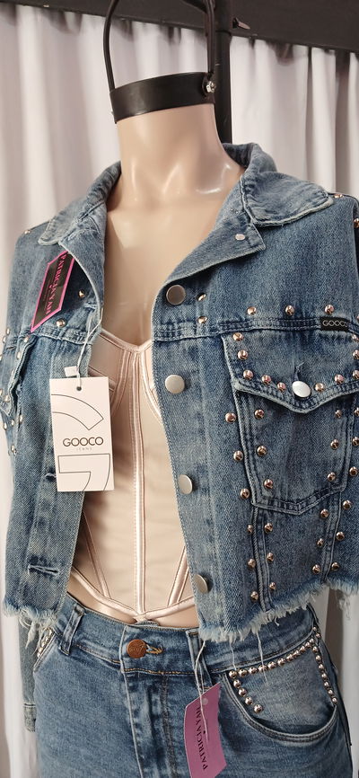 Campera Gooco tacha