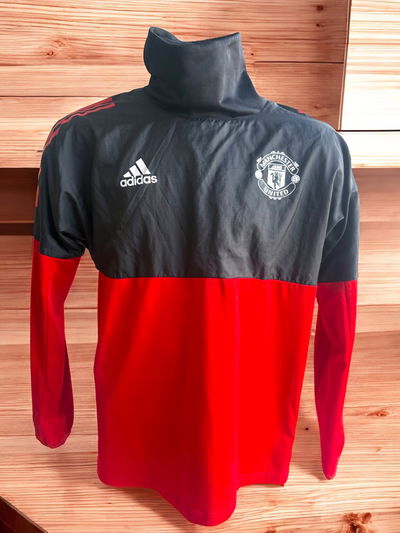 MANCHESTER UNITED BUZO ENTRENAMIENTO