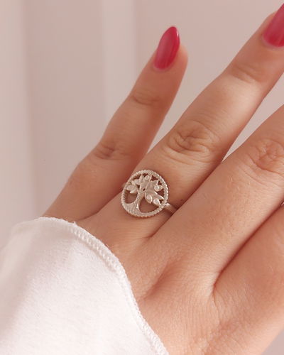 Anillo ESSIE - Talle 18