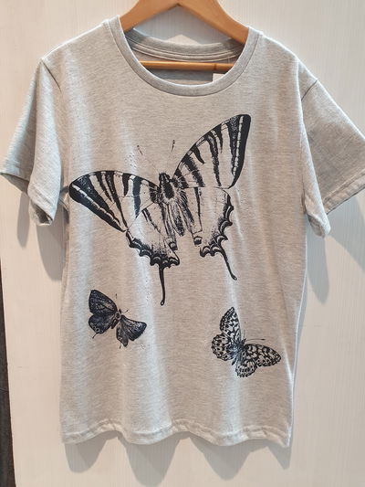 Remera mariposa melange