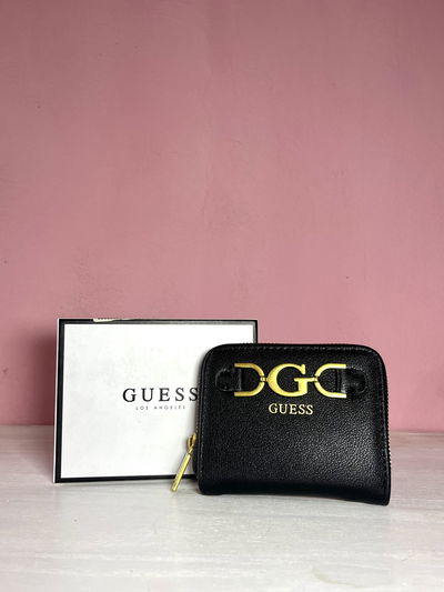Billetera Guess