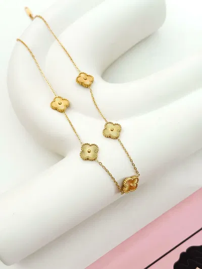 Collar Van Cleef dorado