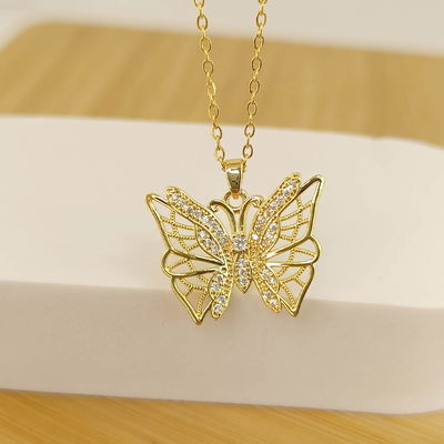 Collar Acero dorado Mariposa
