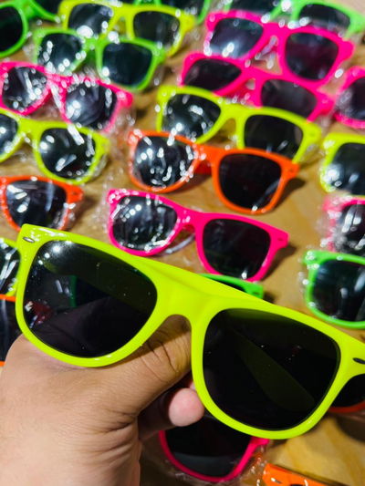 Pack por 48 Anteojos Ray Ban Fluo 
