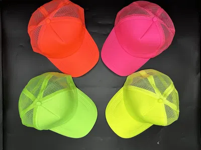 Pack 36 unidades Gorra Trucker Fluo 