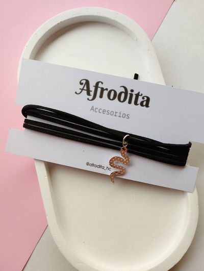 Choker serpiente