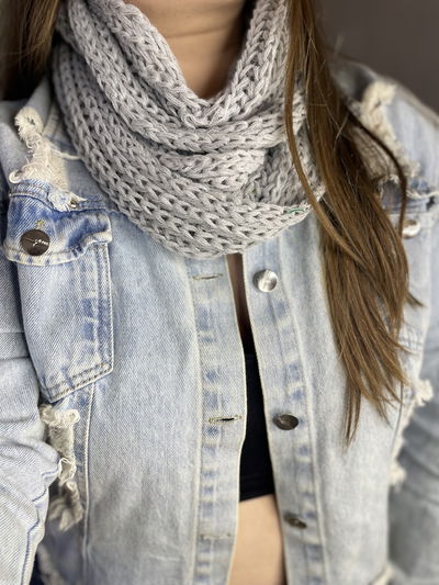 Cuello infinito Gris