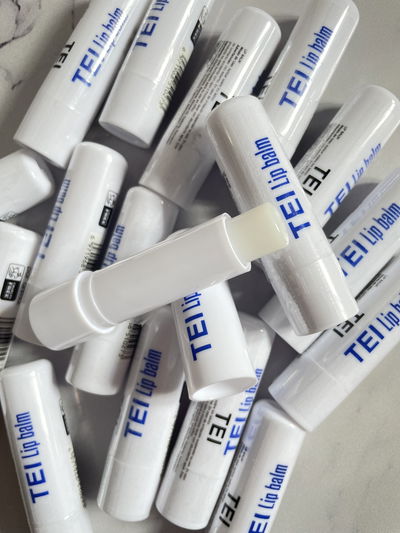 Lip Balsamo sin color Tei
