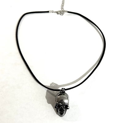 Collar Skull