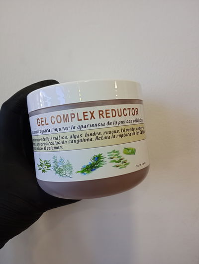 LUZSKIN COMPLEX GEL REDUCTOR HIERBAS 500CC