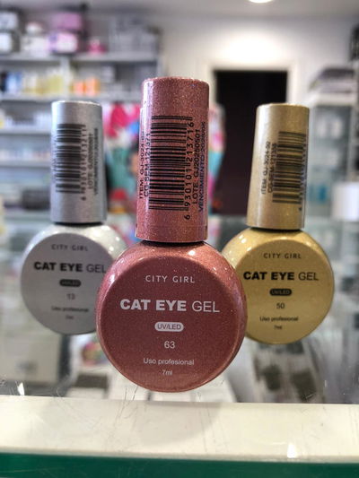 CITY GIRLS ESMALTE CAT EYE 