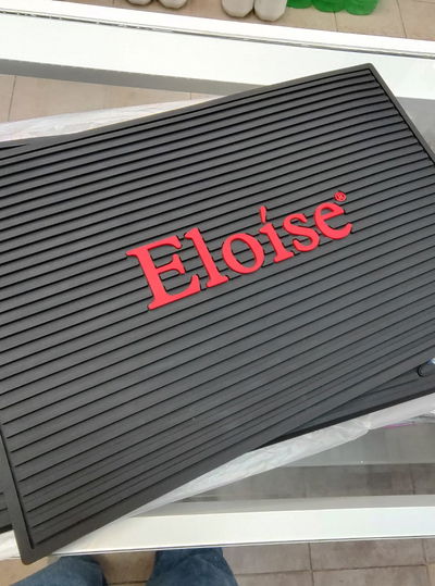 APOYA HERRAMIENTAS ANTIDESLIZANTES