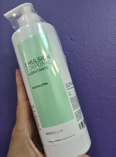 EMULSION HIDRATANTE CORPORAL BIOBELLUS DE ALOE VERA 400 GRMS