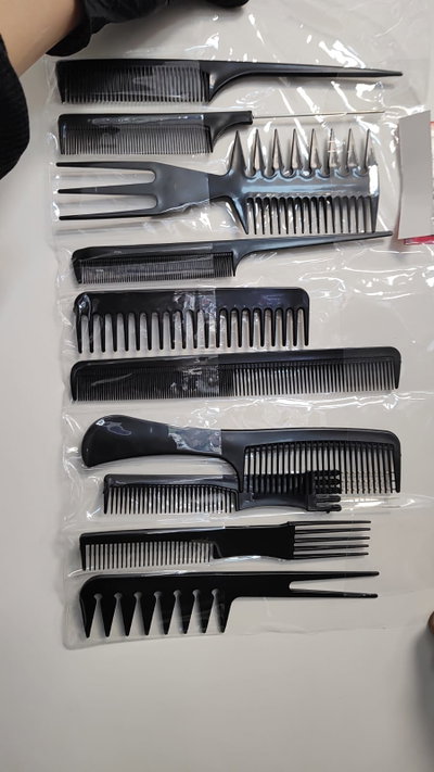 SET DE 10 PEINES