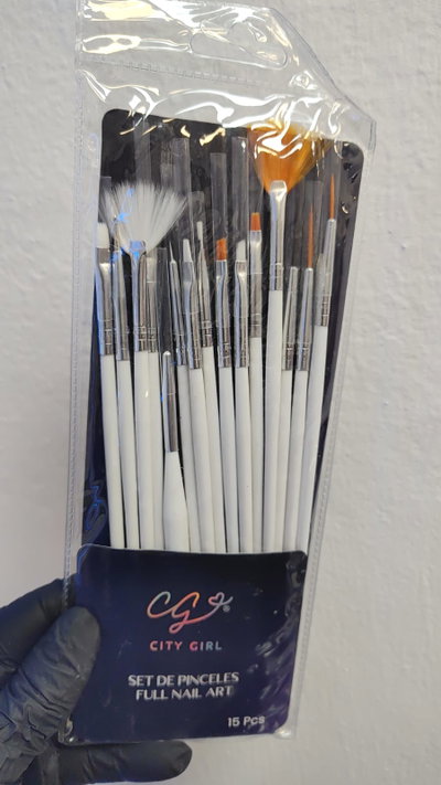 SET DE PINCELES CITY GIRL 15PCS