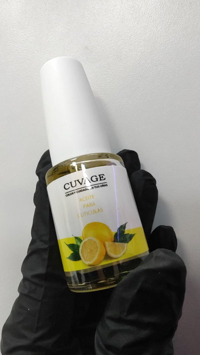 ACEITE DE CUTICULAS CUVAGE CON AROMA 