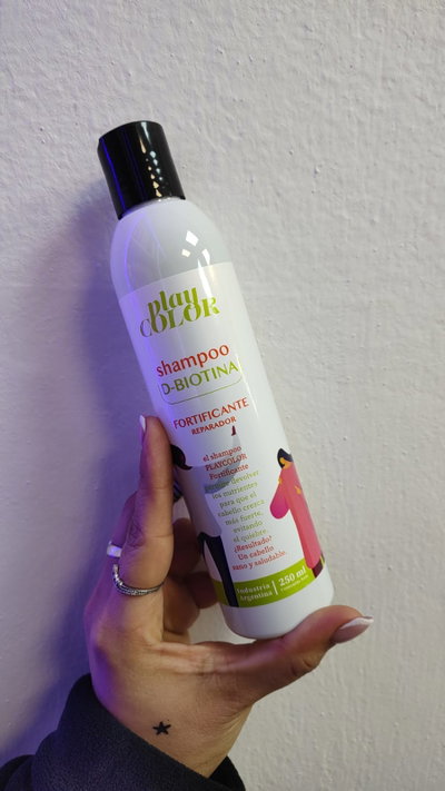 SHAMPO CON BIOTINA PLAY COLOR 250ML
