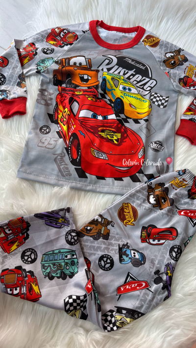 Pijama Cars Largo