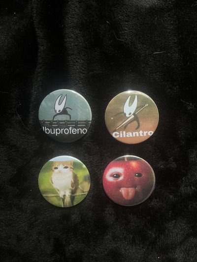 Pines cilantro, ibuprofeno, meowl y manzanita con lengua