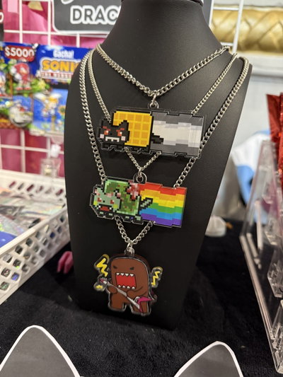 Collares nyan cat zombie - black nyan y domo