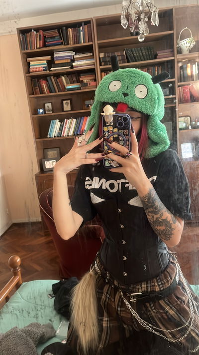 Ushanka Gir Invasor Zim 