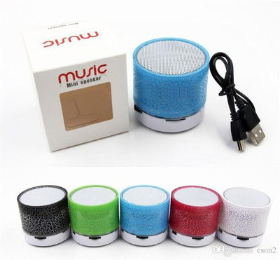 Mini Speaker Music Shre Color Dorado