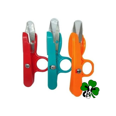 Tijera para manicurar con ojal