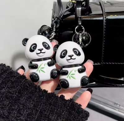 Labial mate llavero panda 