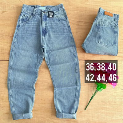 Mom rigido negro / Talle 46