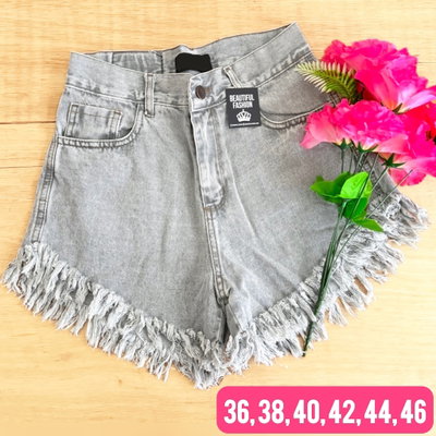 Short de jeans gris claro / Talle 36 al 46
