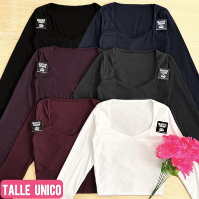 Remera ML escote corazón / Talle unico / NEGRO Y AZUL