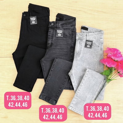 Jeans chupin tonos negros / Talle 36 al 46