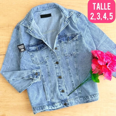 Camperon de jeans celeste / Talle 3 y 5