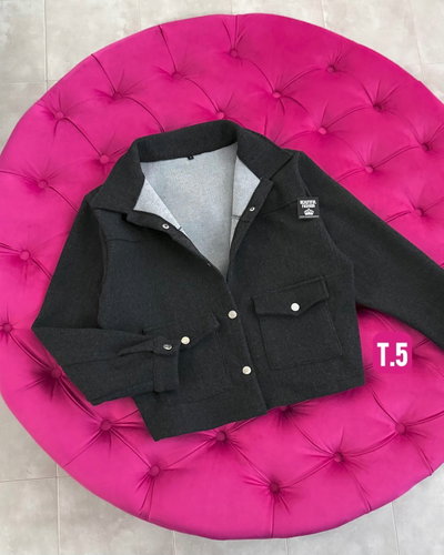 Chaqueta de paño corto 