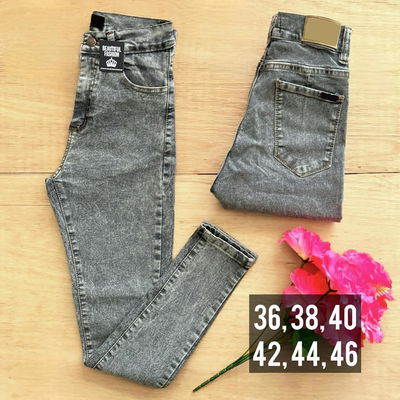 Jeans gris intermedio / Talle 36 al 46