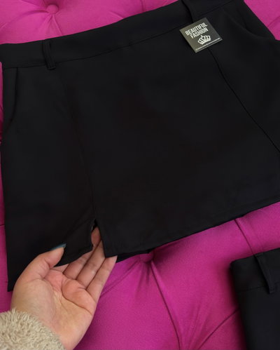 Short pollera con tajo / Talle 2 al 5