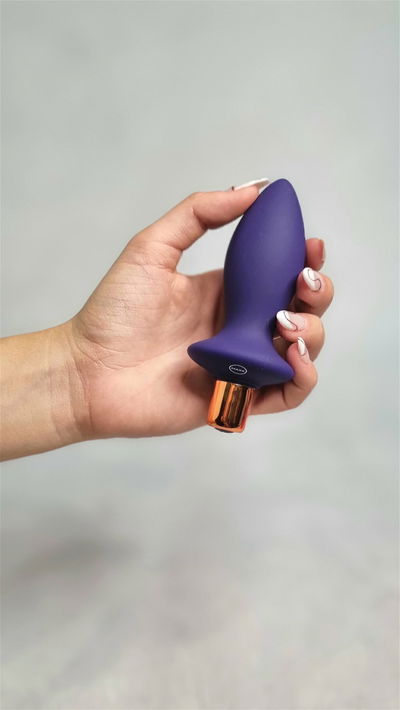 PLUG VIBRO USB CON PRESERVATIVOS Y GEL DE REGALO