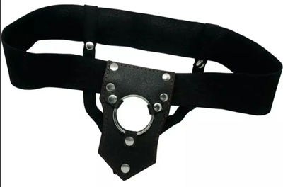 Arnes adaptable ecocuero y tachas