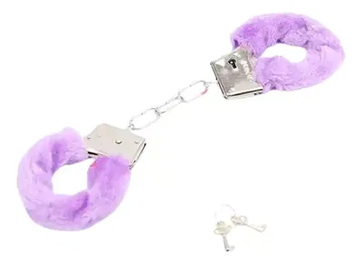 JUEGO DE ESPOSAS CON PELUCHE  LILA
